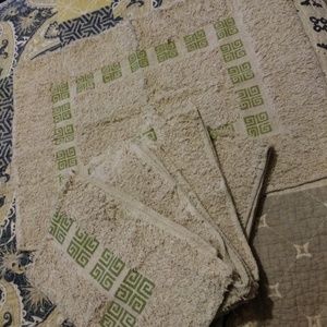 Bundle of 5 table placemats